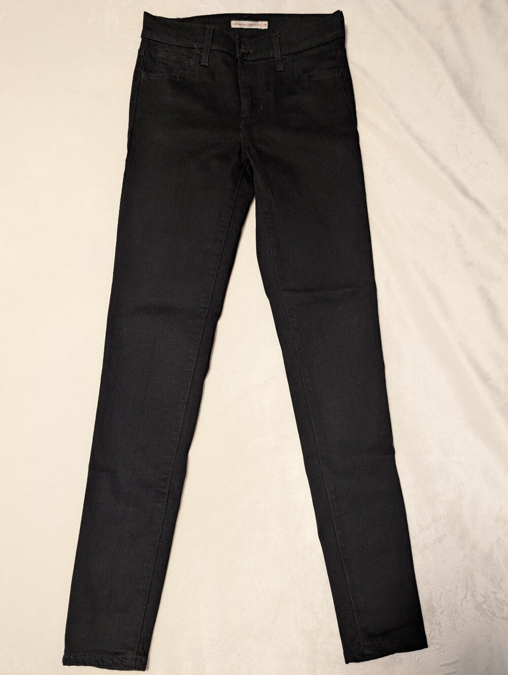 Levi's 720 High Rise Super Skinny Jeans - 26